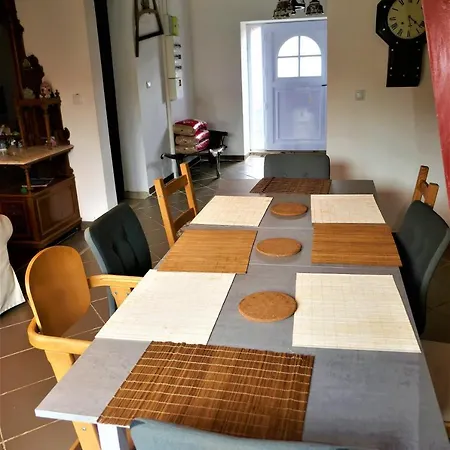 Ferme De Martimpre Feriehus